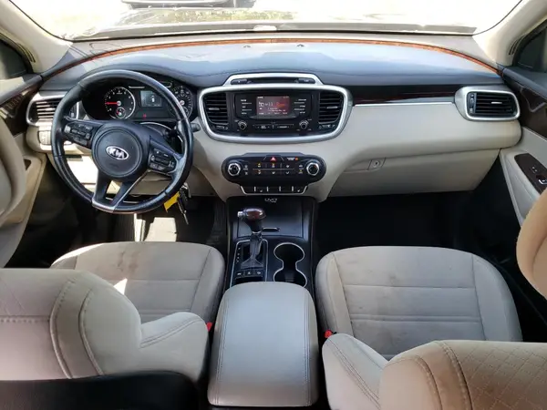 5XYPGDA36GG063554 2016 KIA SORENTO - Image 8