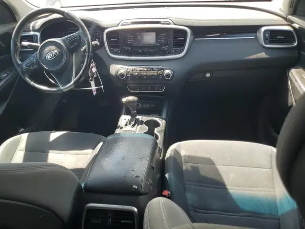 5XYPGDA36GG063716 2016 KIA SORENTO - Image 8