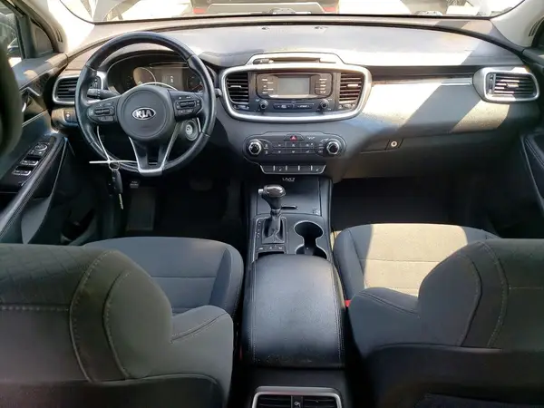5XYPGDA36GG095940 2016 KIA SORENTO - Image 8
