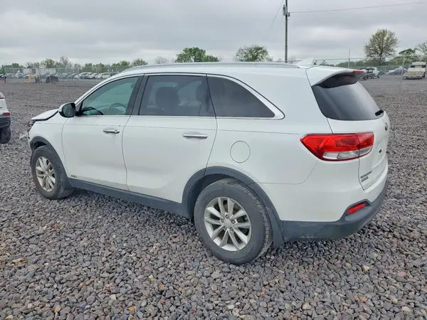 5XYPGDA36GG108430 2016 KIA SORENTO - Image 2