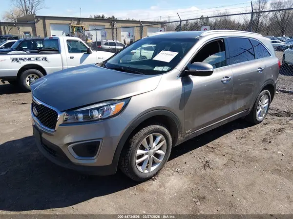 5XYPGDA36GG134509 2016 KIA SORENTO - Image 2