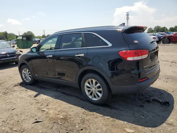 5XYPGDA36GG140245 2016 KIA SORENTO - Image 2
