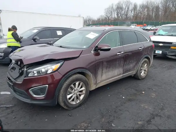 5XYPGDA36GG148247 2016 KIA SORENTO - Image 2