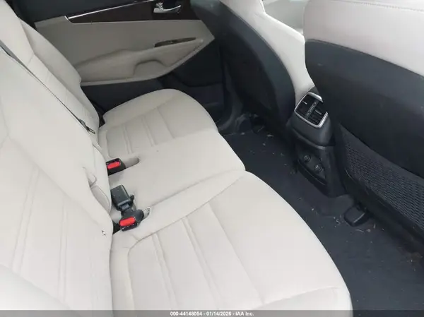 5XYPGDA36GG148247 2016 KIA SORENTO - Image 8