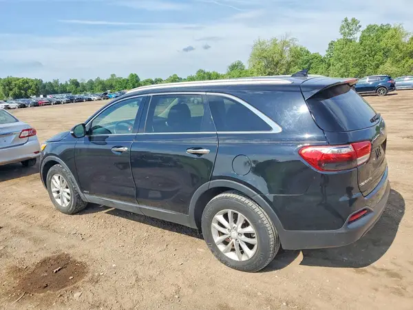 5XYPGDA36GG148877 2016 KIA SORENTO - Image 2