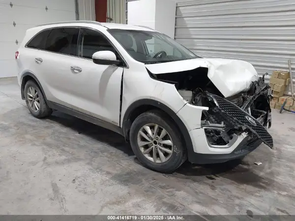 5XYPGDA36GG154114 2016 KIA SORENTO - Image 1