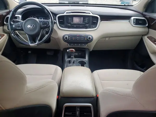 5XYPGDA36GG158664 2016 KIA SORENTO - Image 8