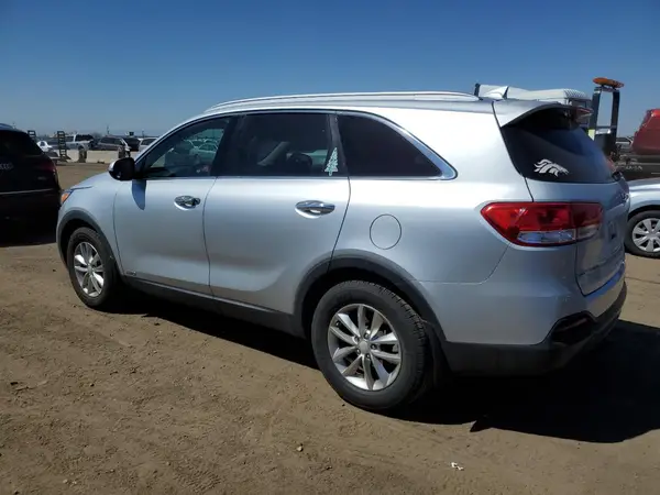 5XYPGDA36GG166392 2016 KIA SORENTO - Image 2