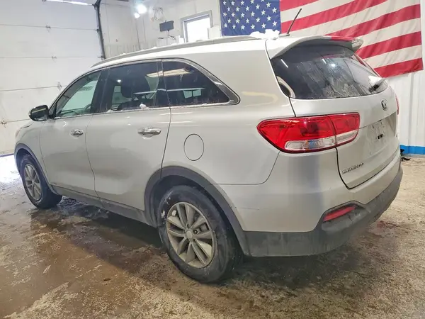 5XYPGDA36GG166408 2016 KIA SORENTO - Image 2