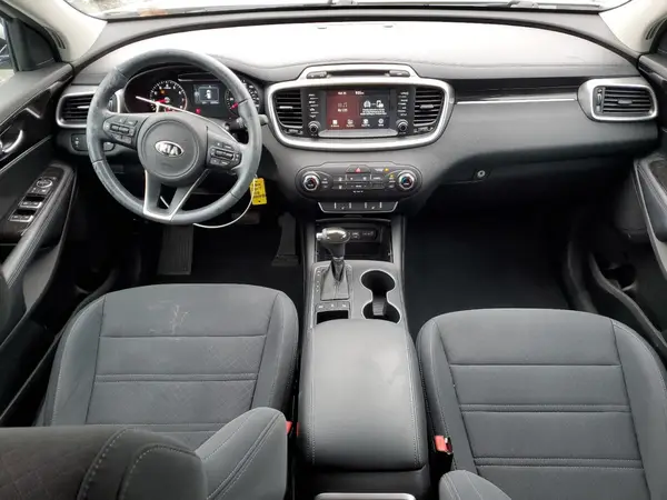 5XYPGDA36HG219027 2017 KIA SORENTO - Image 8