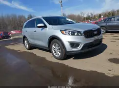 5XYPGDA36HG246227 2017 KIA SORENTO