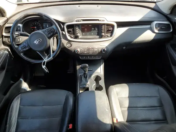 5XYPGDA36HG268115 2017 KIA SORENTO - Image 8