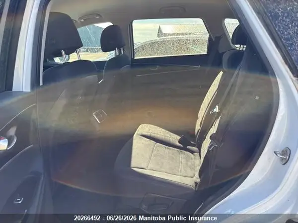 5XYPGDA36HG270852 2017 KIA SORENTO - Image 8