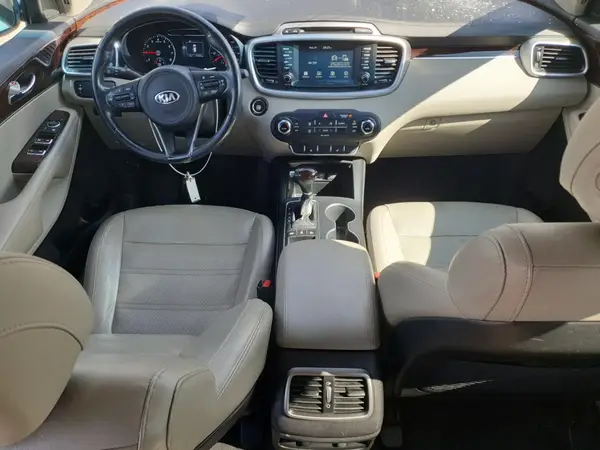 5XYPGDA36HG272732 2017 KIA SORENTO - Image 8