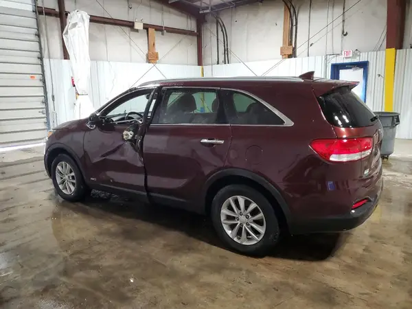 5XYPGDA36HG301436 2017 KIA SORENTO - Image 2