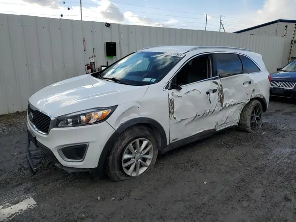 5XYPGDA36HG325834 2017 KIA SORENTO - Image 1