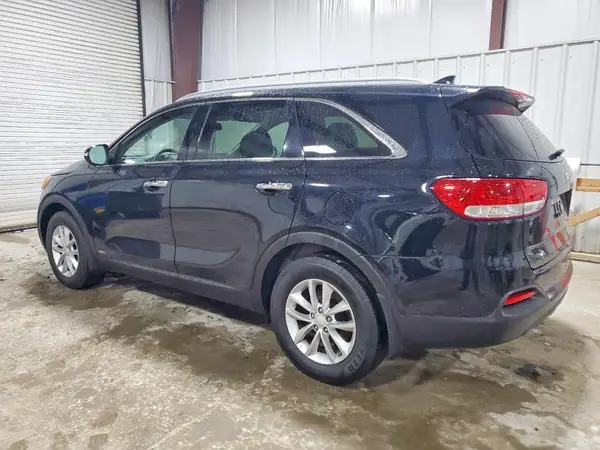 5XYPGDA36JG345474 2018 KIA SORENTO - Image 2