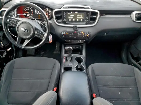 5XYPGDA36JG346558 2018 KIA SORENTO - Image 8
