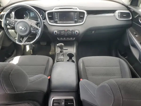 5XYPGDA36JG349525 2018 KIA SORENTO - Image 8