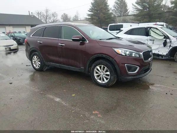 5XYPGDA36JG369015 2018 KIA SORENTO - Image 1