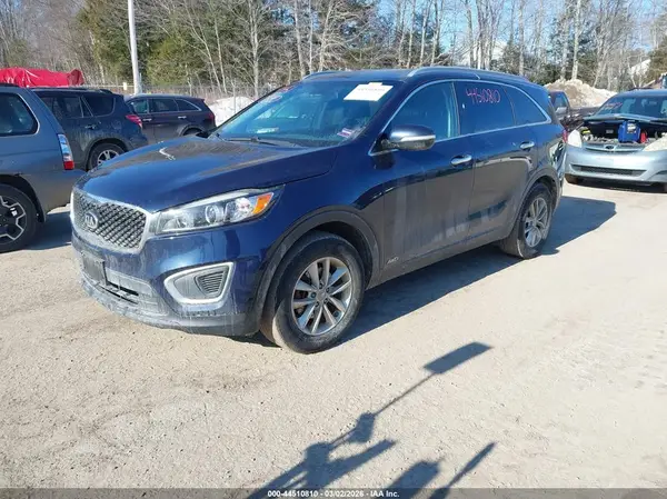 5XYPGDA36JG377549 2018 KIA SORENTO - Image 2