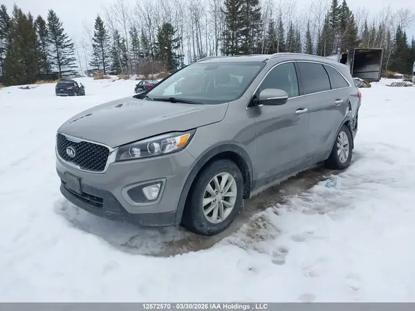 5XYPGDA36JG381598 2018 KIA SORENTO - Image 2