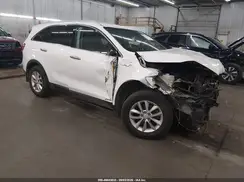 5XYPGDA36JG383660 2018 KIA SORENTO
