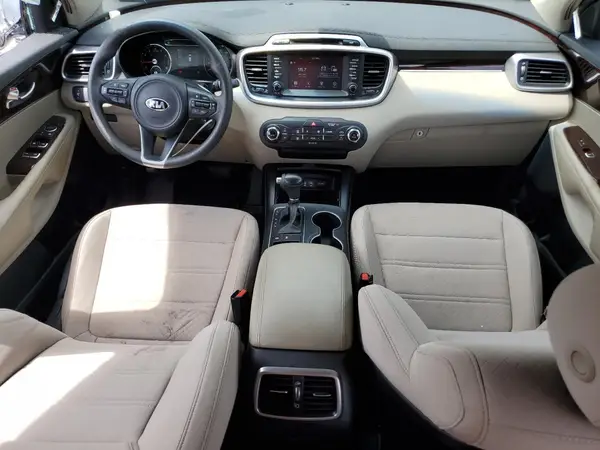 5XYPGDA36JG385800 2018 KIA SORENTO - Image 8