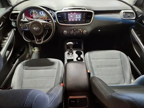 5XYPGDA36JG386476 2018 KIA SORENTO - Image 8