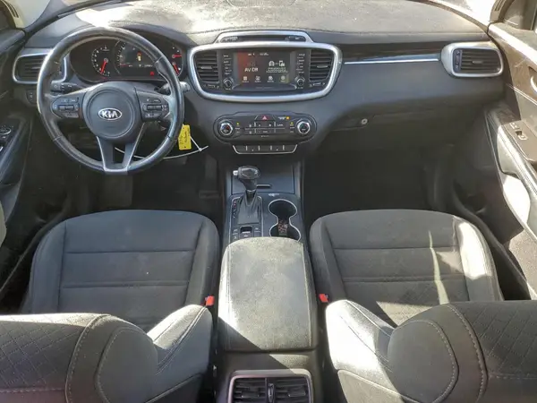 5XYPGDA36JG396358 2018 KIA SORENTO - Image 8