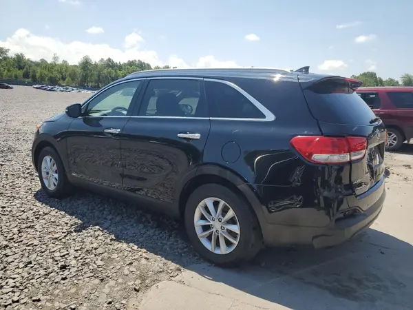 5XYPGDA36JG406838 2018 KIA SORENTO - Image 2