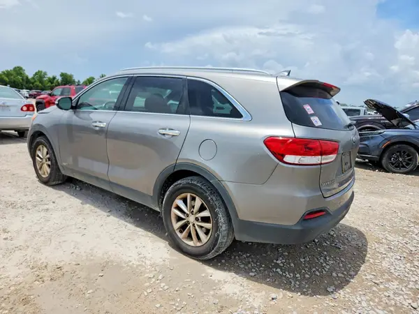 5XYPGDA36JG414101 2018 KIA SORENTO - Image 2
