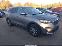 5XYPGDA36KG435581 2019 KIA SORENTO