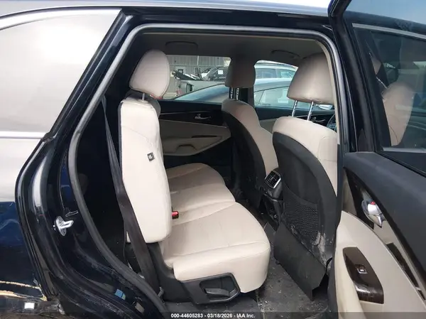 5XYPGDA36KG447309 2019 KIA SORENTO - Image 8