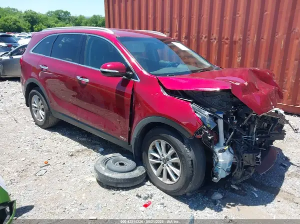 5XYPGDA36KG469200 2019 KIA SORENTO - Image 1