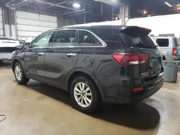 5XYPGDA36KG509145 2019 KIA SORENTO - Image 2
