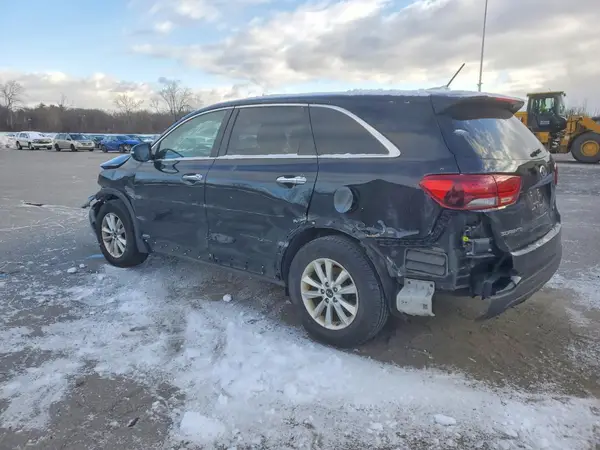 5XYPGDA36KG511025 2019 KIA SORENTO - Image 2