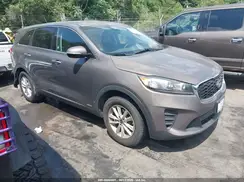 5XYPGDA36KG514555 2019 KIA SORENTO