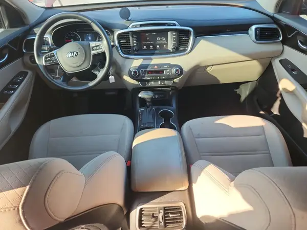 5XYPGDA36KG523255 2019 KIA SORENTO - Image 8