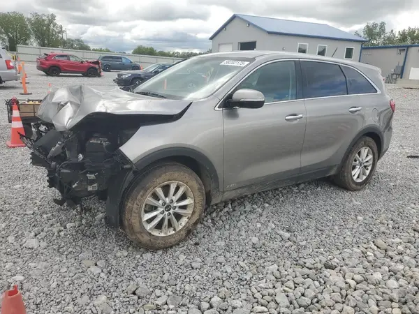 5XYPGDA36KG525331 2019 KIA SORENTO - Image 1
