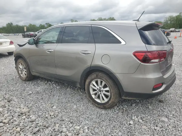 5XYPGDA36KG525331 2019 KIA SORENTO - Image 2