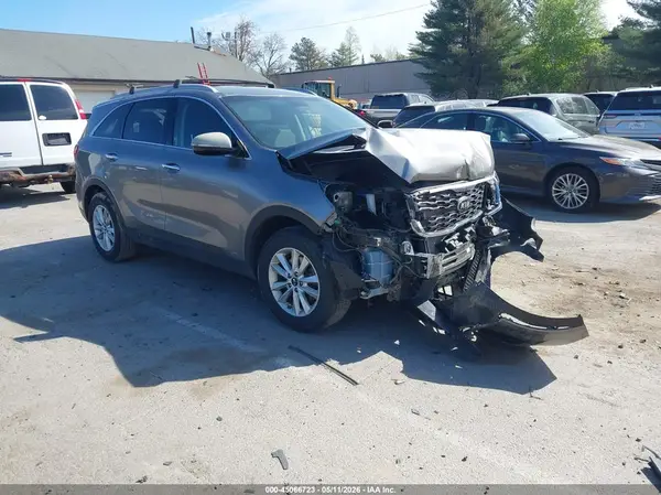 5XYPGDA36KG540833 2019 KIA SORENTO - Image 1