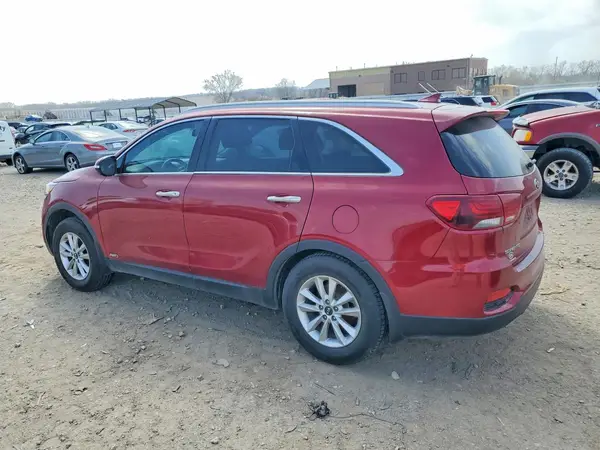 5XYPGDA36KG541772 2019 KIA SORENTO - Image 2