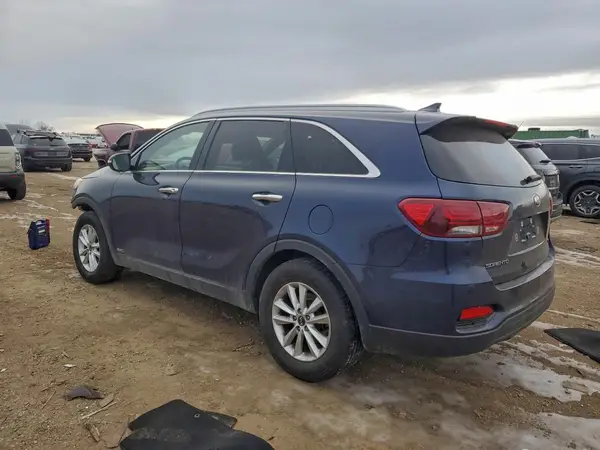 5XYPGDA36KG541819 2019 KIA SORENTO - Image 2
