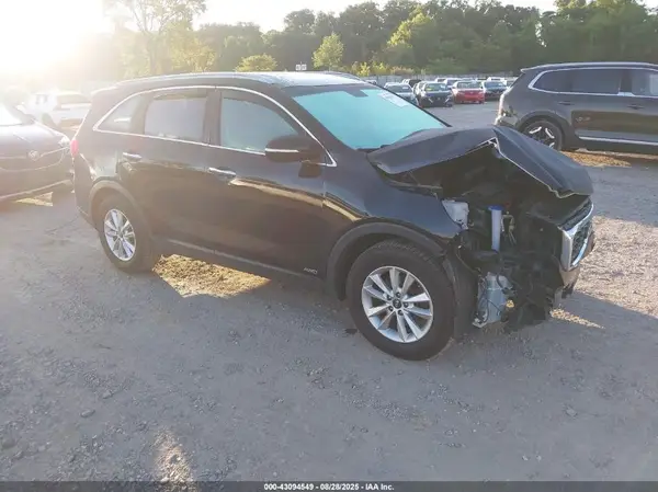 5XYPGDA36KG570754 2019 KIA SORENTO - Image 1