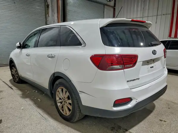 5XYPGDA36KG570866 2019 KIA SORENTO - Image 2