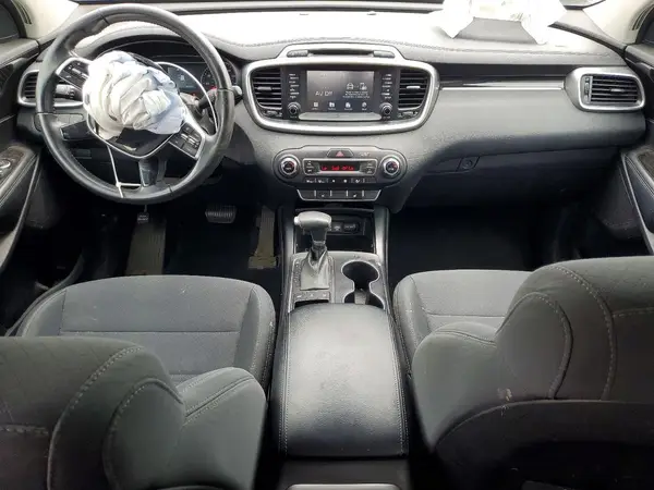5XYPGDA36KG597498 2019 KIA SORENTO - Image 8