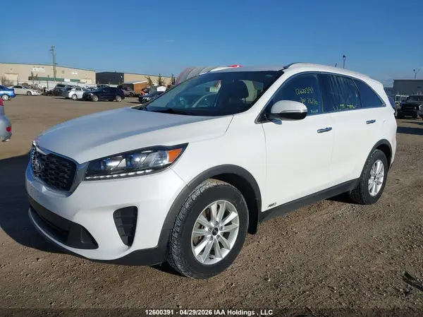 5XYPGDA36KG608662 2019 KIA SORENTO - Image 2