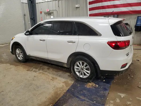 5XYPGDA36LG633885 2020 KIA SORENTO - Image 2