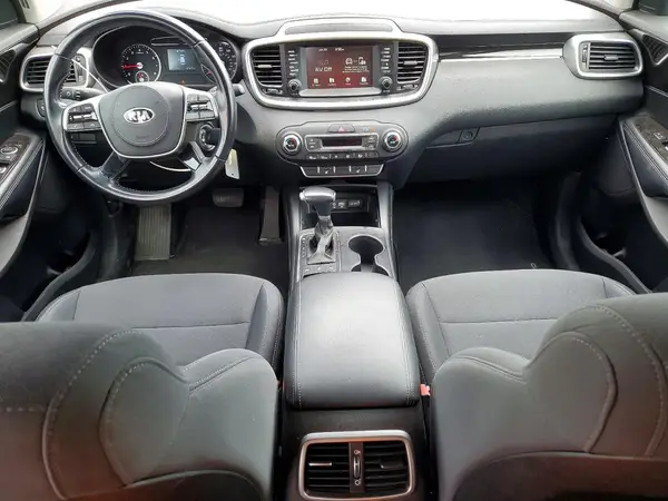 5XYPGDA36LG635880 2020 KIA SORENTO - Image 8